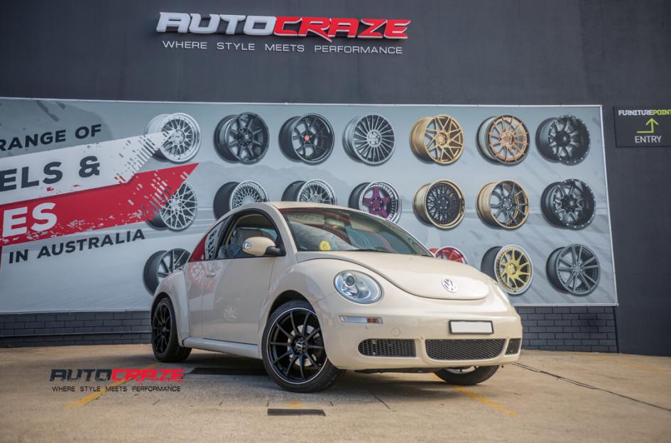 VOLKSWAGEN BEETLE HALO SATIN BLACK